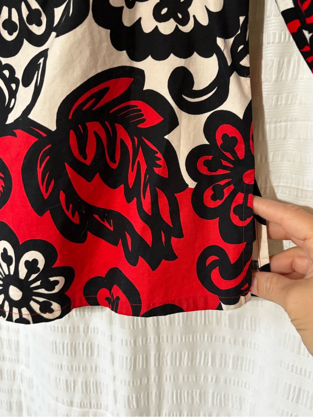 Boden Ursula 3/4 Sleeve Floral Blouse Top Black & Red Sz 16 - Picture 5 of 9